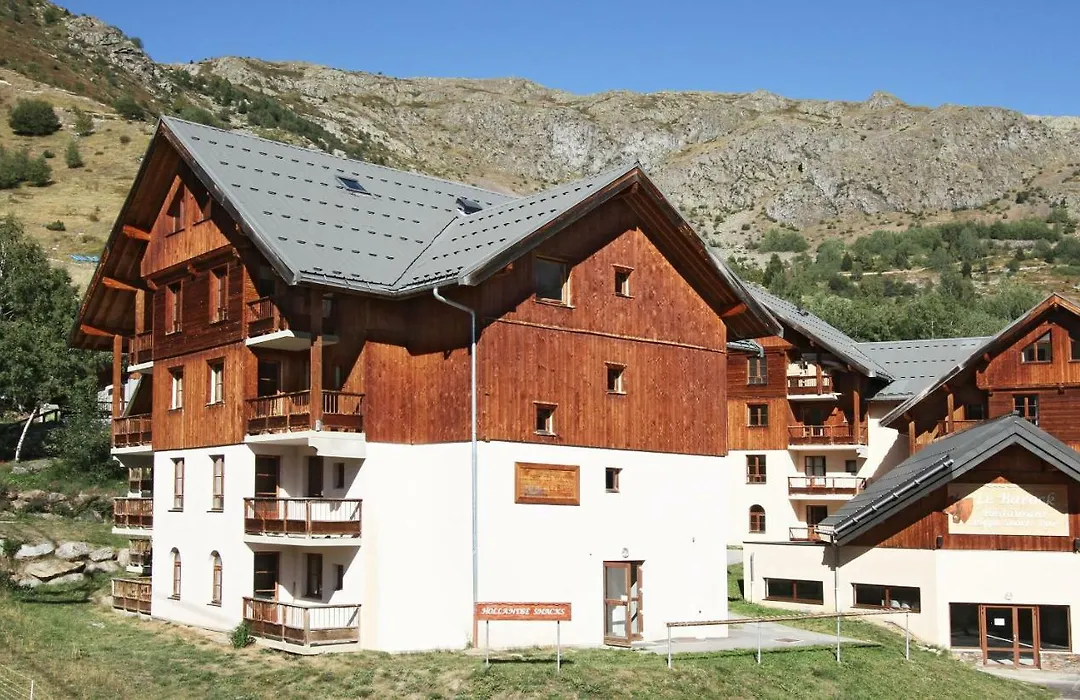 Résidence Prestige Odalys L'Orée des Pistes-1